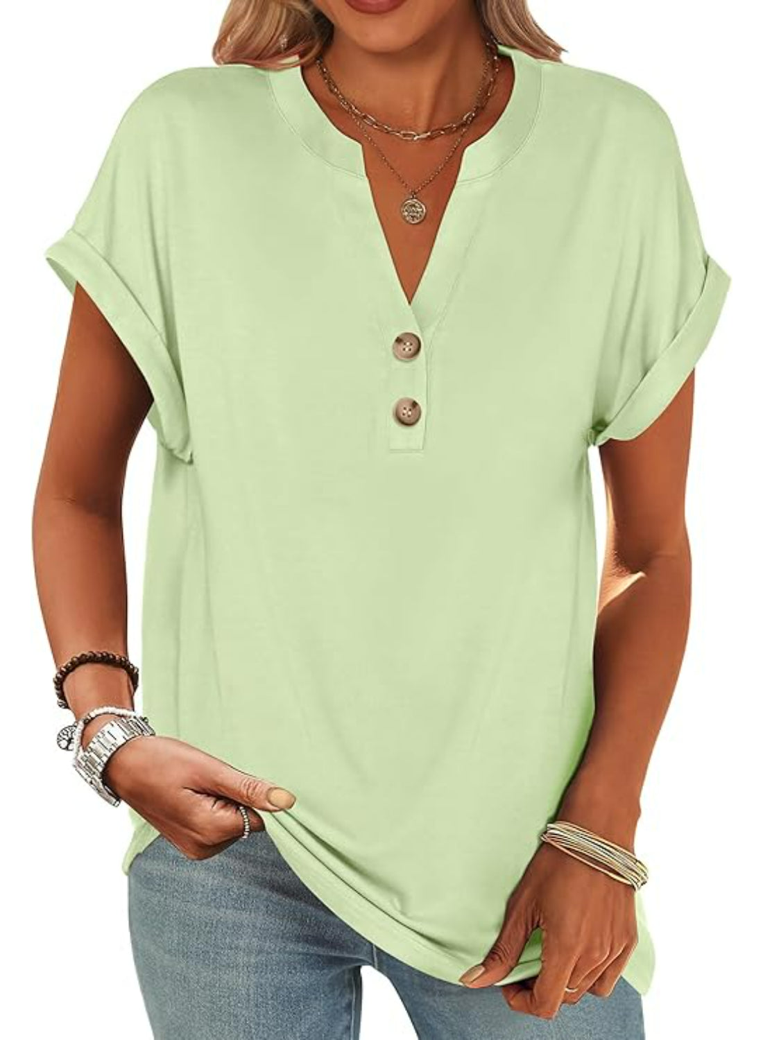 Casual Short Sleeve Tops for Women in a Loose Fit