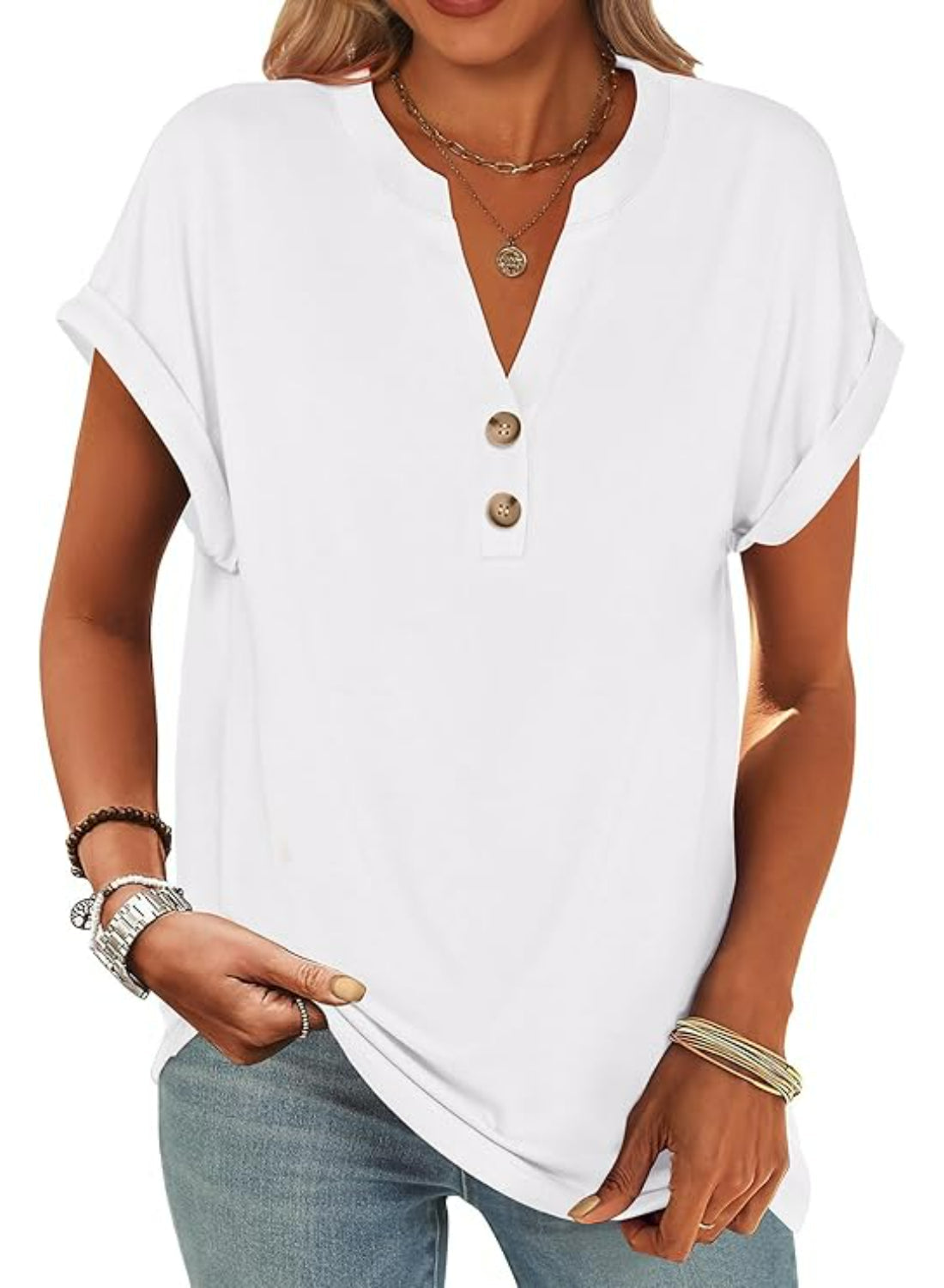 Casual Short Sleeve Tops for Women in a Loose Fit