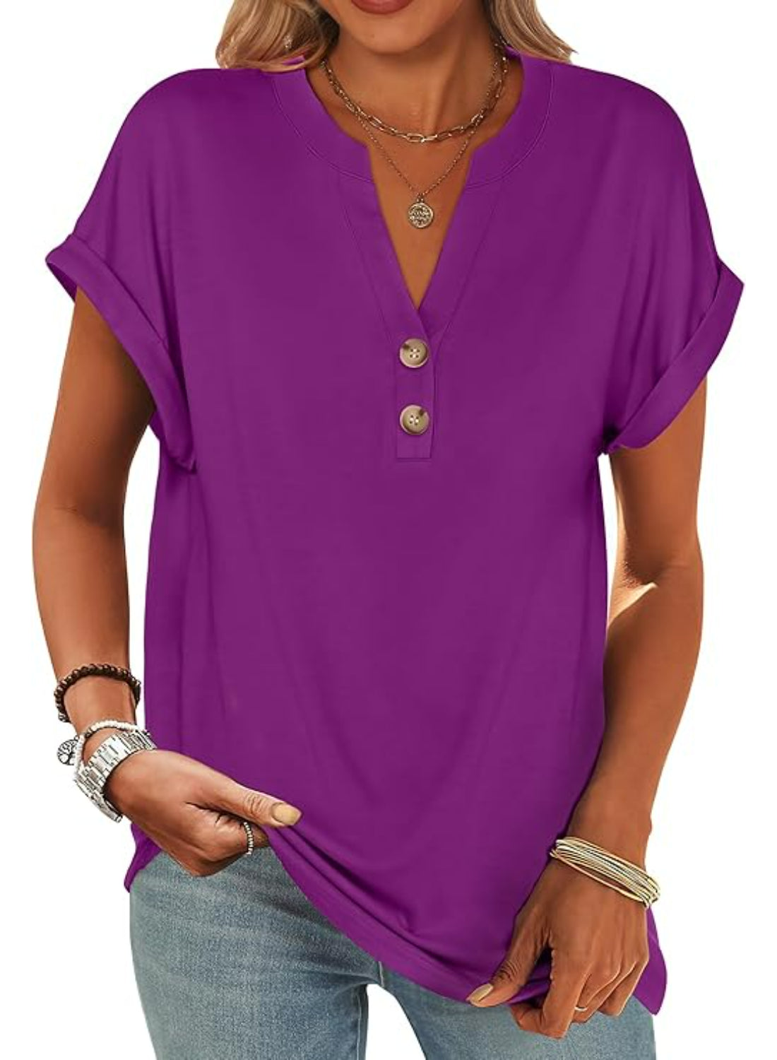 Casual Short Sleeve Tops for Women in a Loose Fit