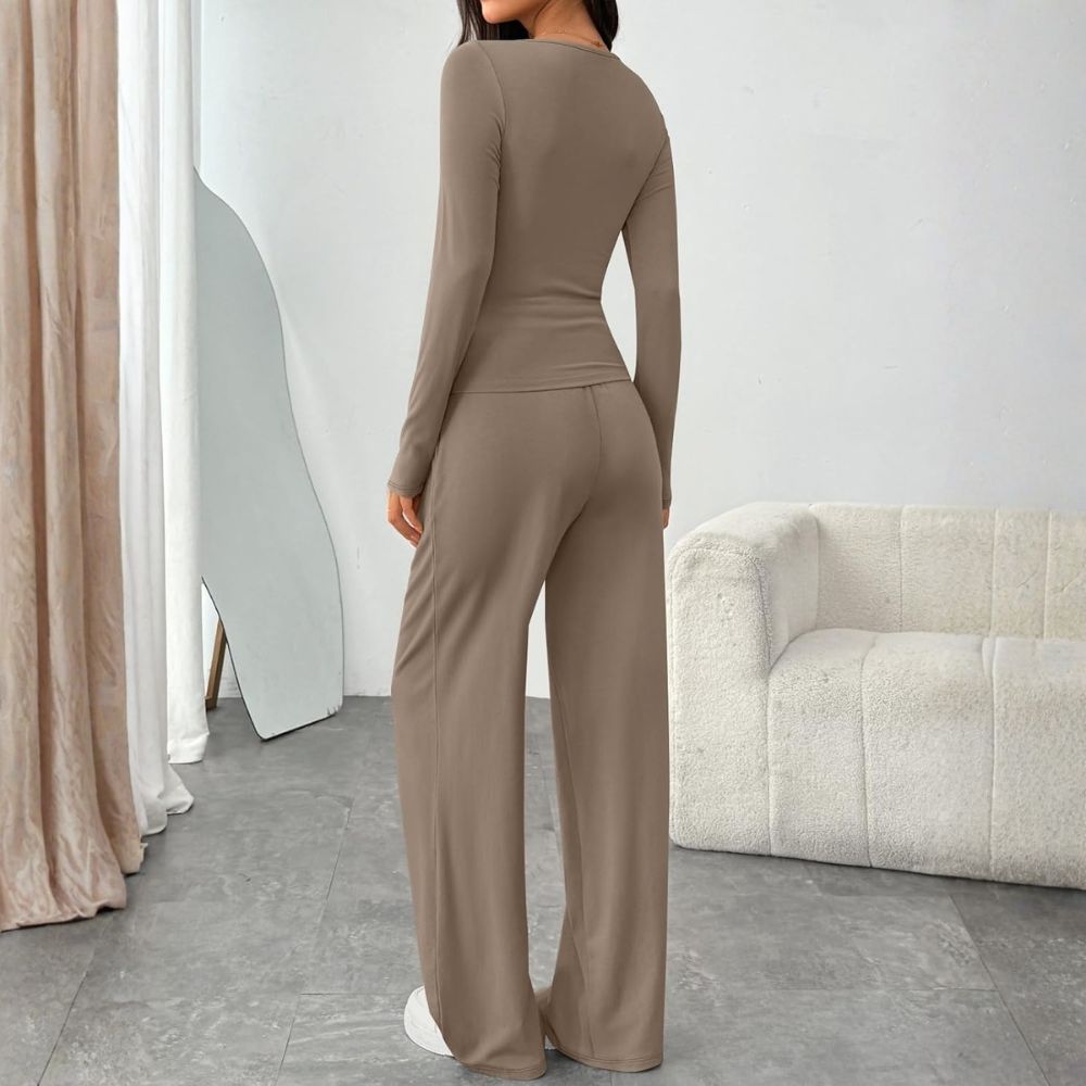 2 Piece Scoop Neck Lounge Set Womens Wide Leg Pants Side Ruching Slightly Crop Top