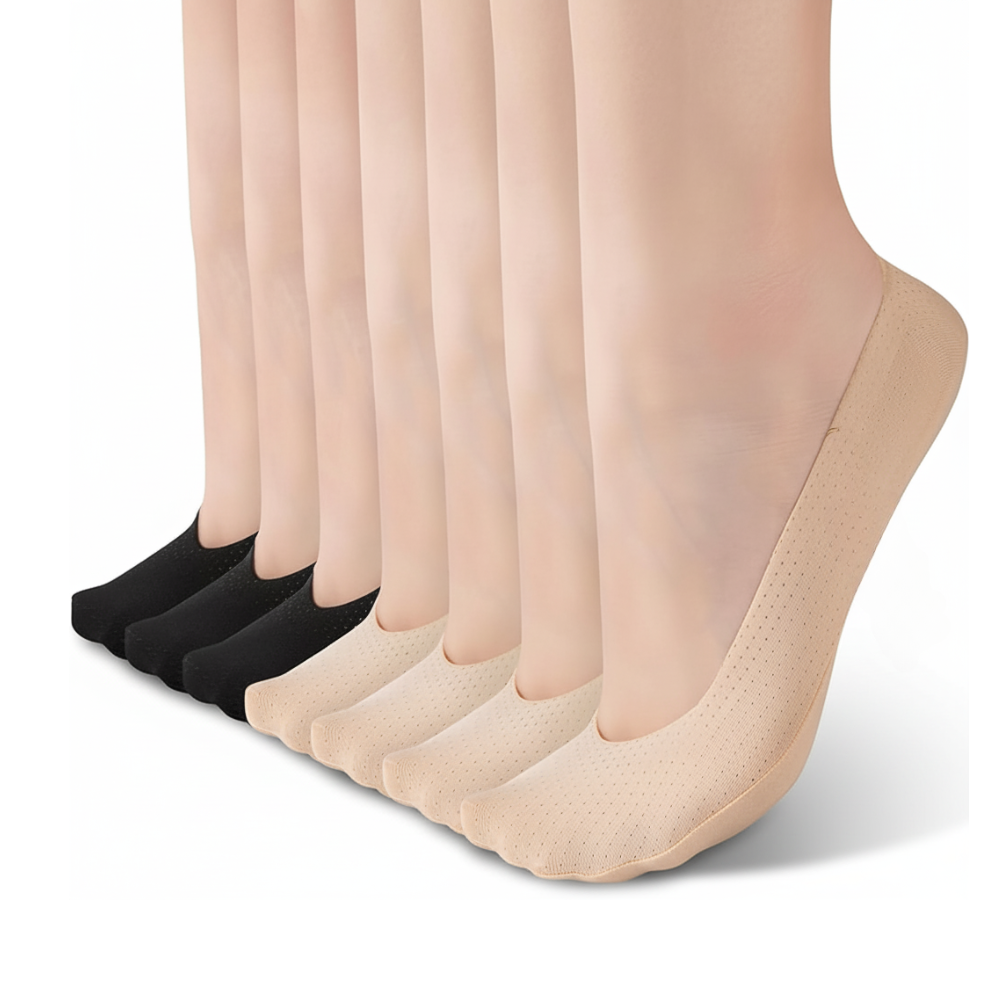 Women 7 Pair Ultra Low Cut No Show Liner Socks7 Pairs Of Women Ultra Low Cut No Show Liner Socks - Image 3