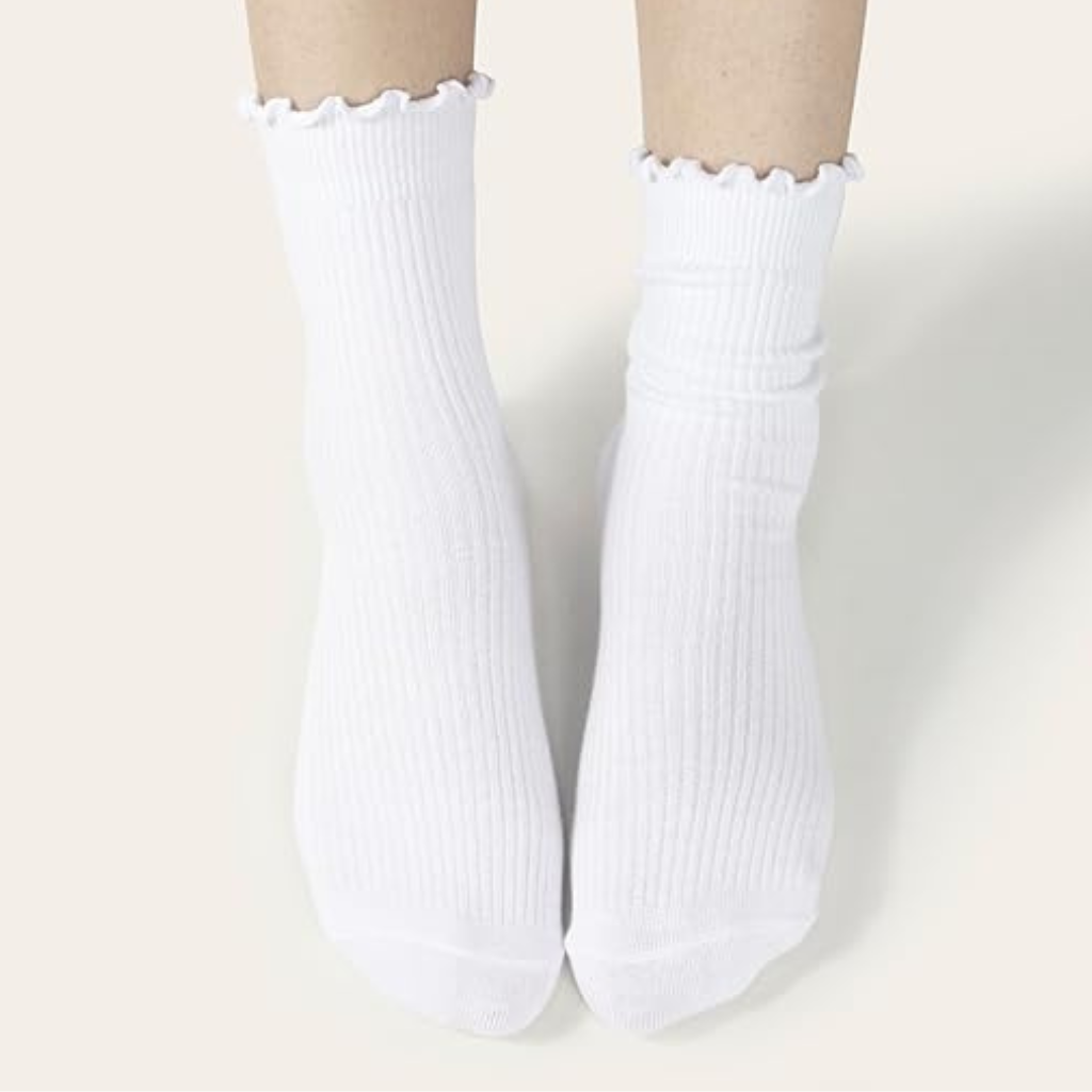 Women Turn Cuff Frilly Ruffle SocksLightweight Turn Cuff Frilly Ruffle Socks For Women - Image 4