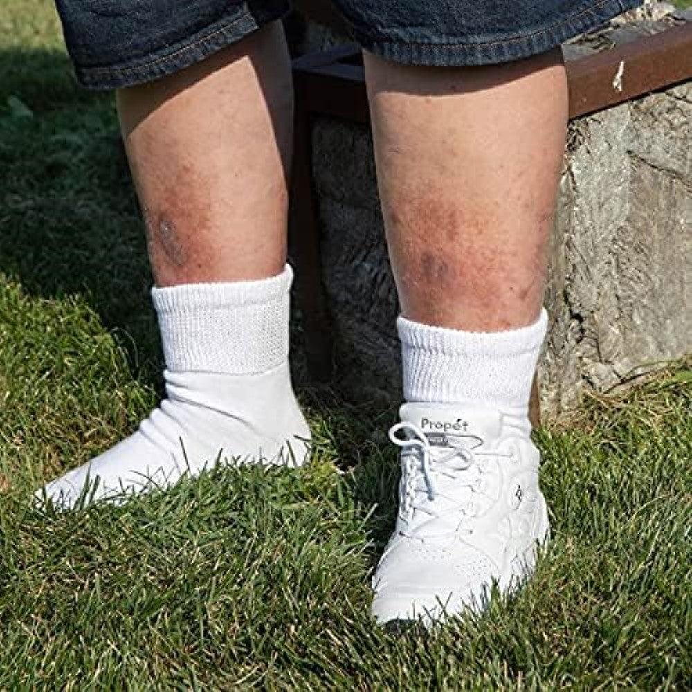 Extra Wide Antimicrobial Quarter Socks Pack Of 3-Plantar SocksExtra Wide Antimicrobial Quarter Socks Pack Of 3 - Image 4