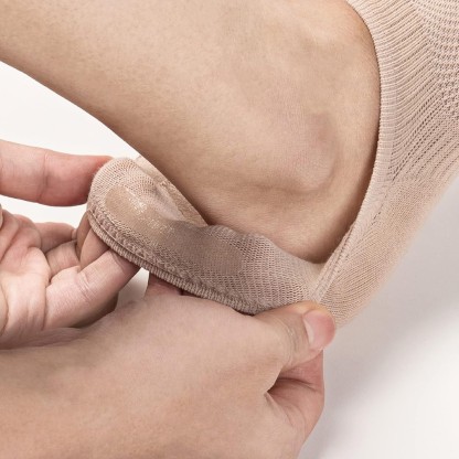 Pack Of 8 No Show Socks With Wide Front Box