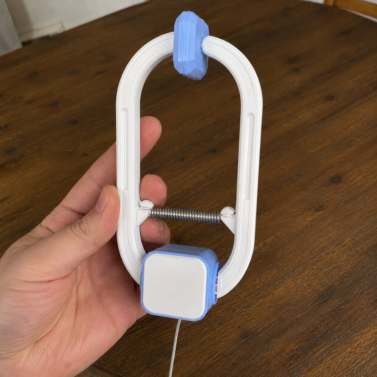 Auto Teaser Wand With 2 Fun Modes Rechargeable Cat Toy
