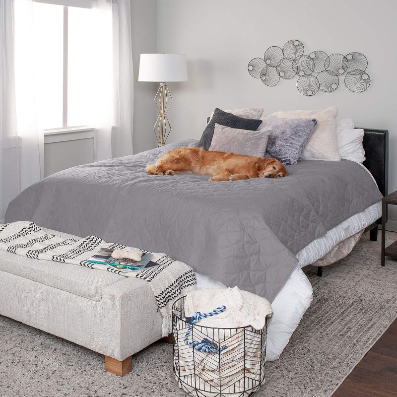 Waterproof And Non Slip Quilted Furniture Cover-Paw Print Pad