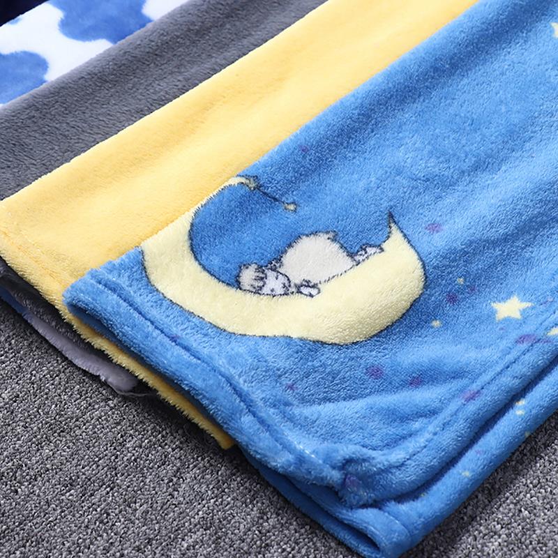 Blankets For Dogs-Paw Print Pad