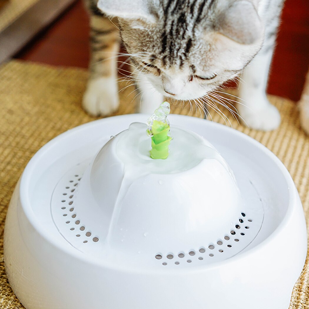 Automatic Water Fountain For Cats-Paw Print Pad