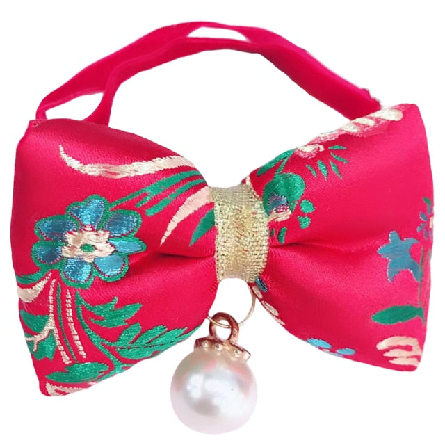 Fashionable Cat Collar Bowtie-Paw Print Pad