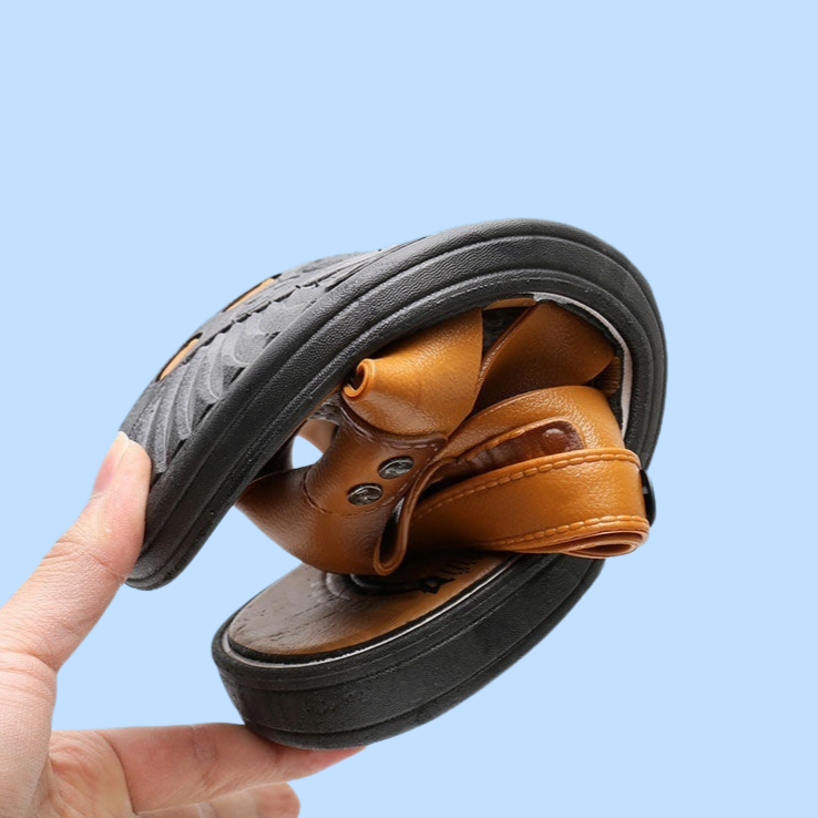 Summer men's beach sandals