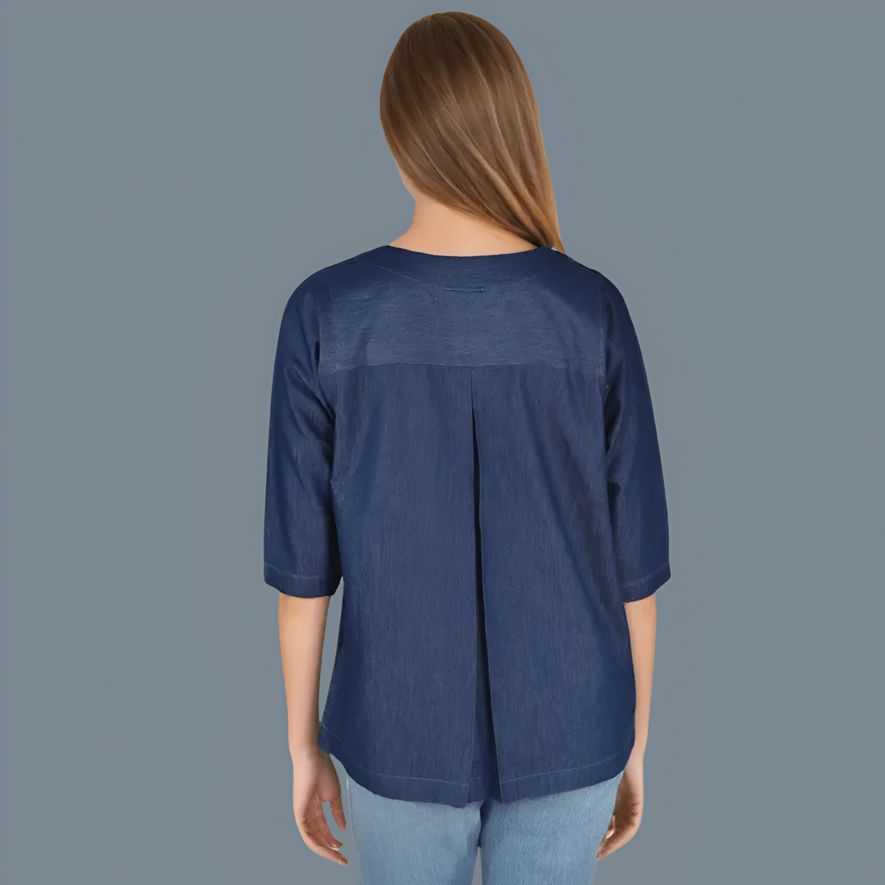 Solid Casual Top With Split Front Detail And Yoke Back Pleats For Women