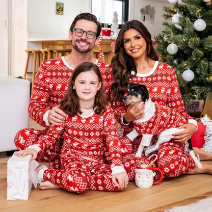 Red Reindeer Design Matching Family Christmas Pajamas With Long Sleeve Tops And Loungewear
