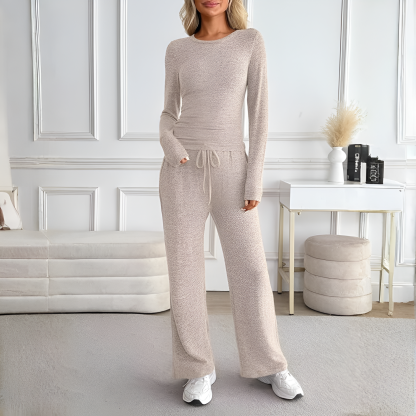 Two Piece Matching Knit Lounge Set For Travel And Vacation For Women