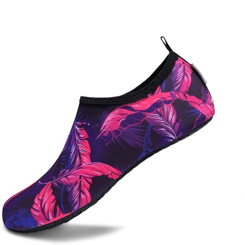Active Wear Water Shoes With Quick Dry And Slip On Design
