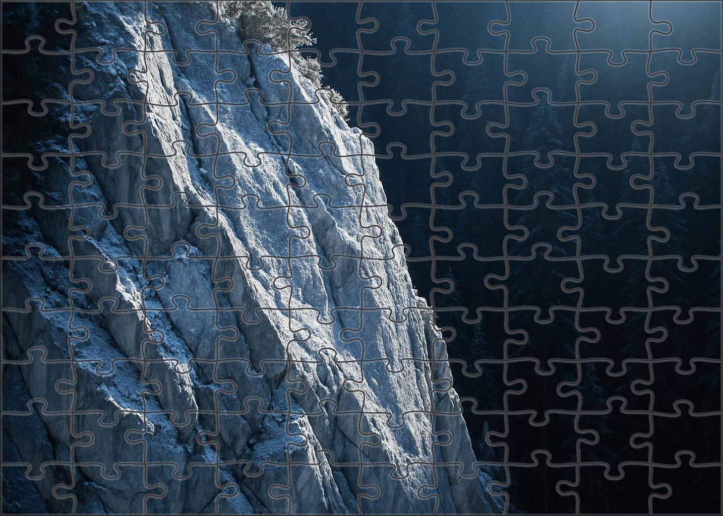 Crystal Frost Crag Puzzle Collection