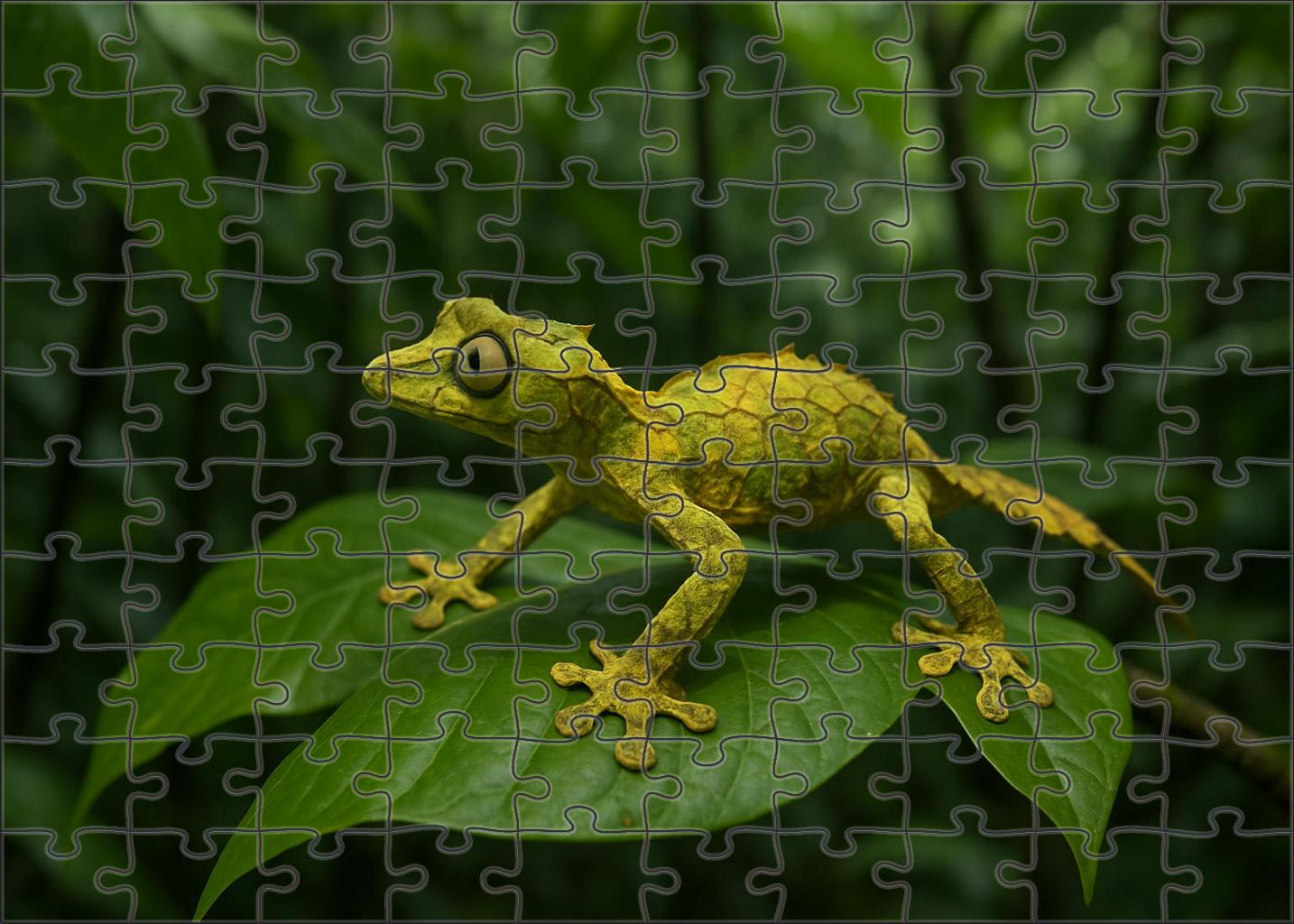Silent Glider Gecko Leaf-mimicking Reptile With Suction Toe Pads Custom Jigsaw Puzzle