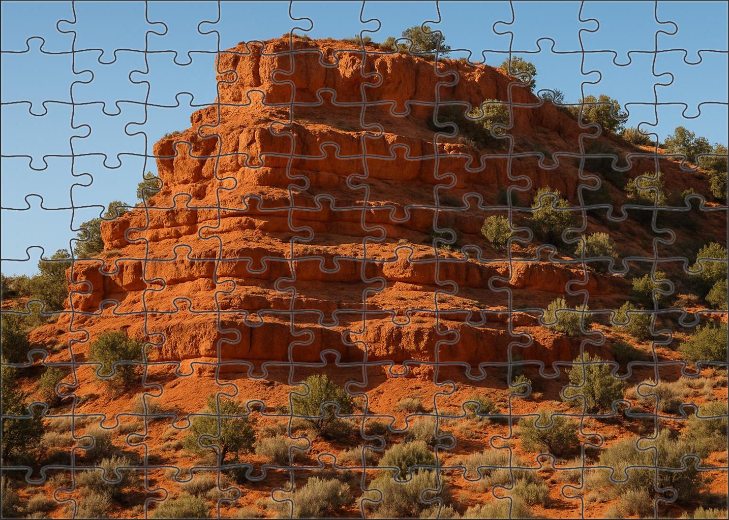 Crimson Bluff Rise 200 Piece Puzzle