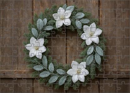 Winter Frost Evergreen And Bloom Wreath 200 Piece Puzzle
