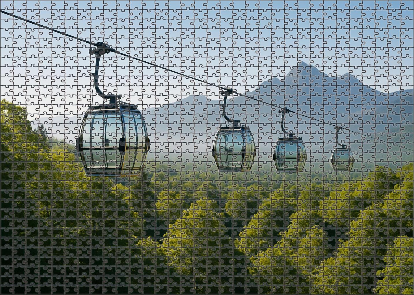 Cable-propelled Eco-friendly Gondola 500 Piece Puzzle