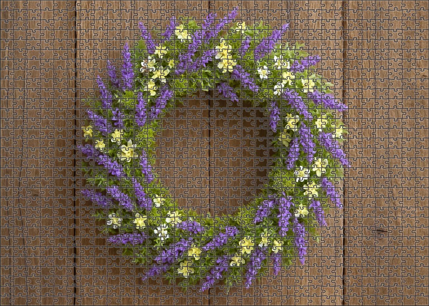 Wildwood Picnic Wreath 200 Piece Puzzle