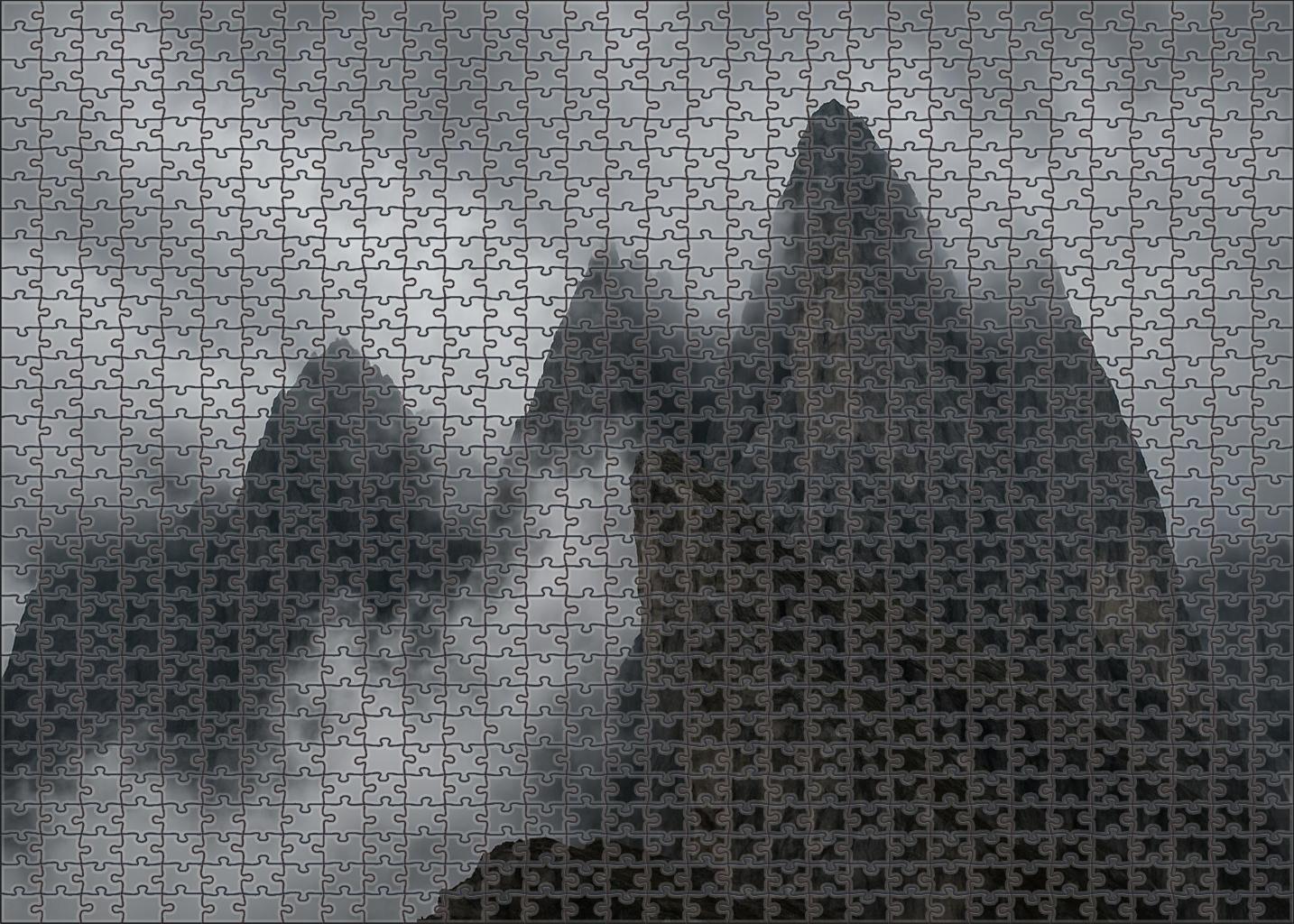 Mist-wrapped Mountain Ridge 500 Piece Puzzle