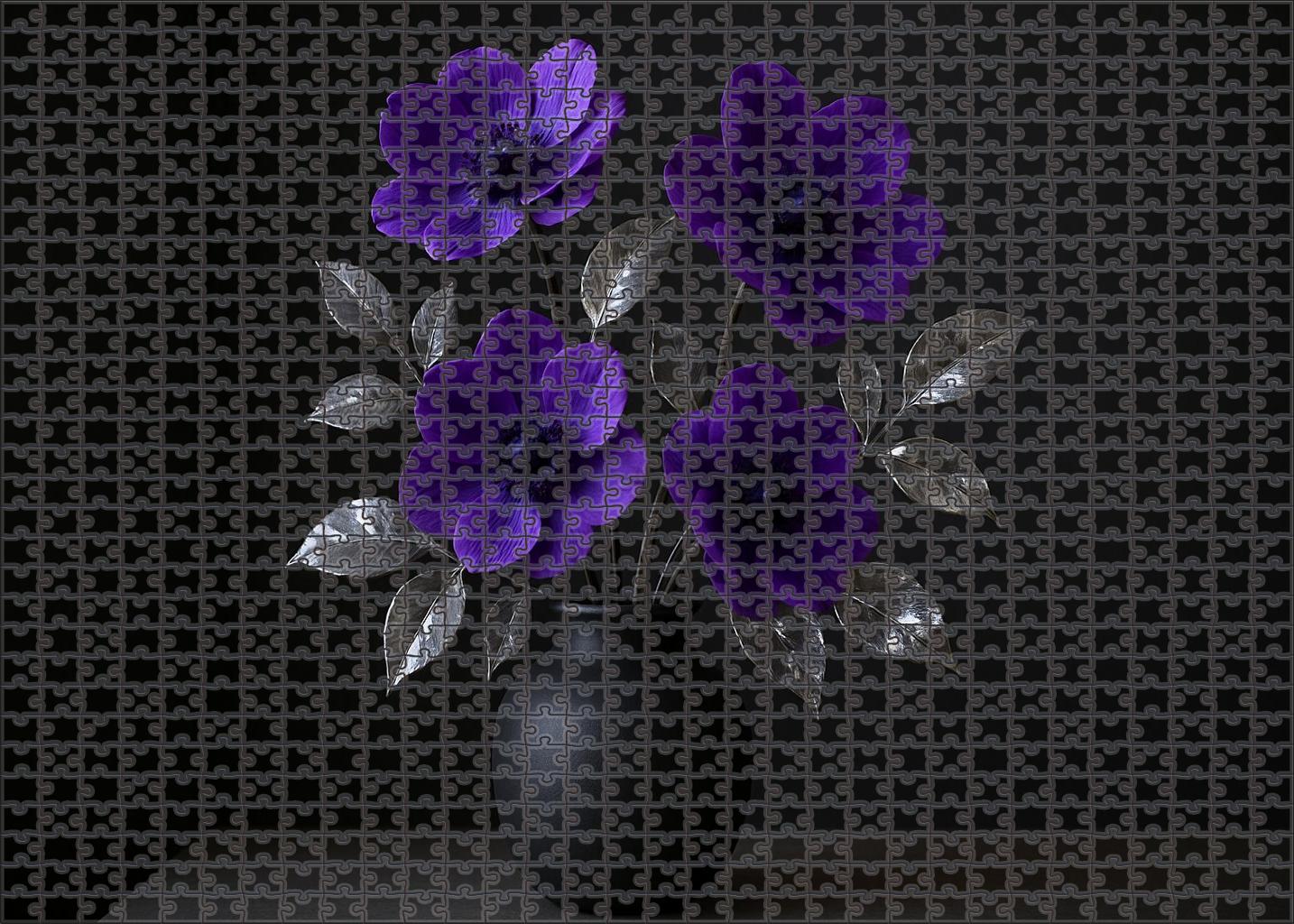 Twilight Violet And Silver Vase Ensemble 200 Piece Puzzle