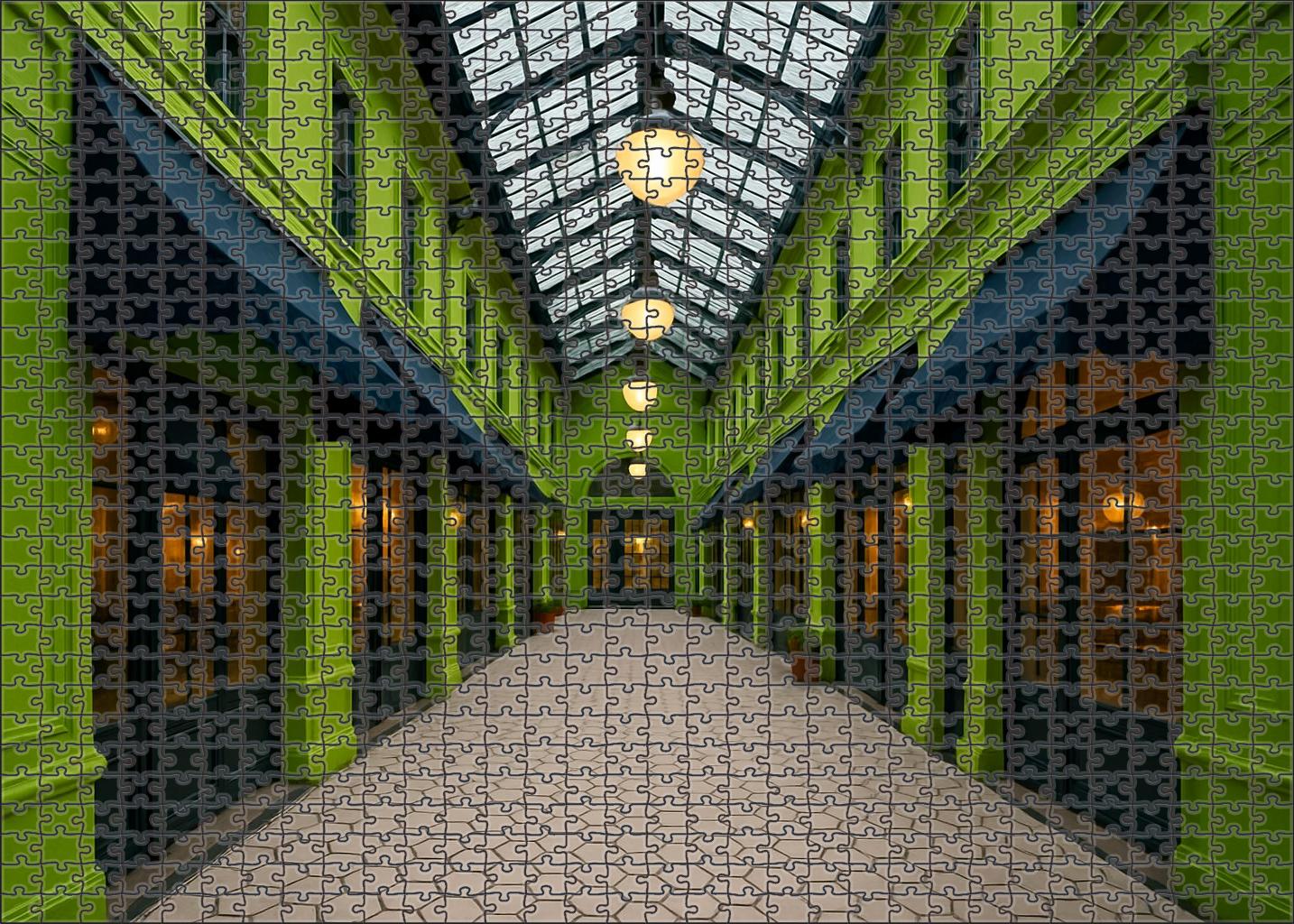 Limewood Arcade 200 Piece Puzzle