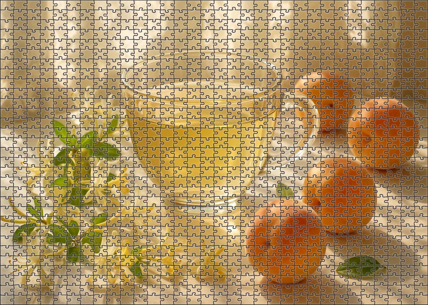 Luminous Garden Delicate White Tea With Apricot And Honeysuckle 200 Piece Puzzle