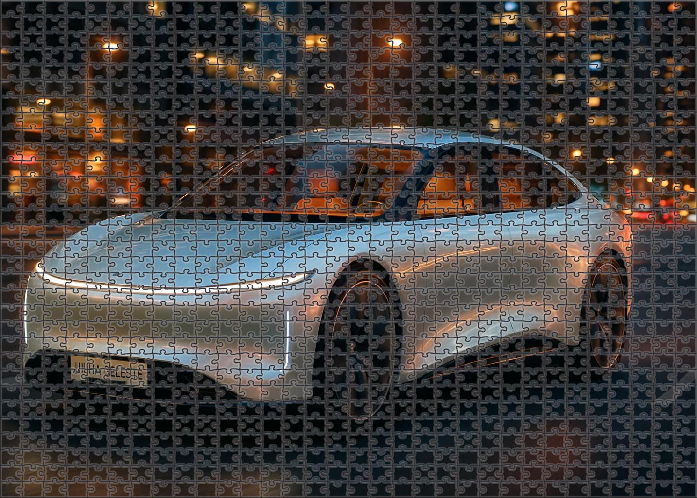 Lumia Celeste Electric Luxe Four-door Performance Saloon 20 Piece Puzzle