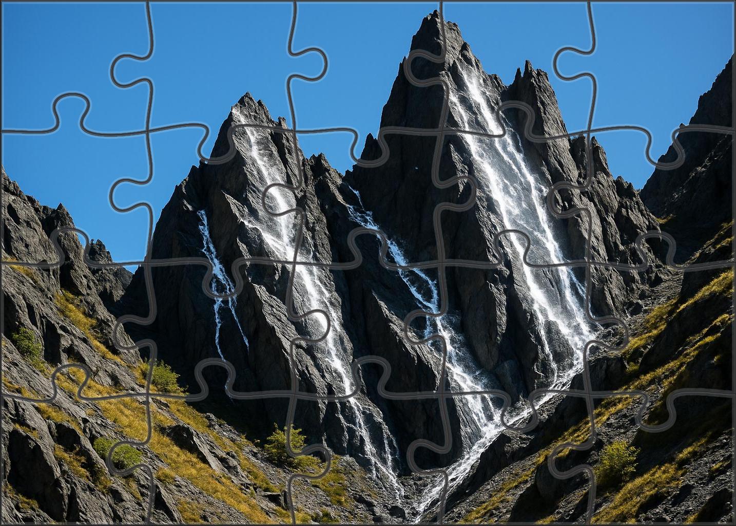 Silver Quartz Ridge Puzzle Collection