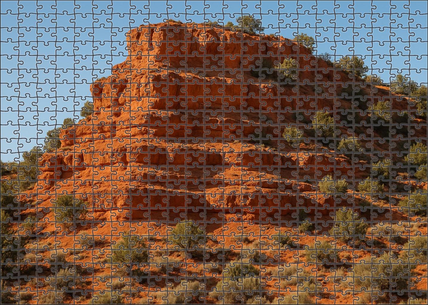 Crimson Bluff Rise 200 Piece Puzzle