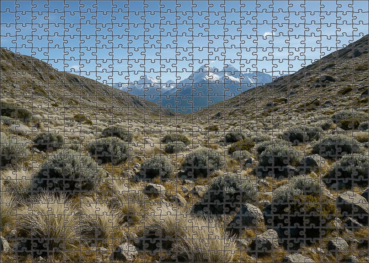 Silver Tundra Ridge 200 Piece Puzzle