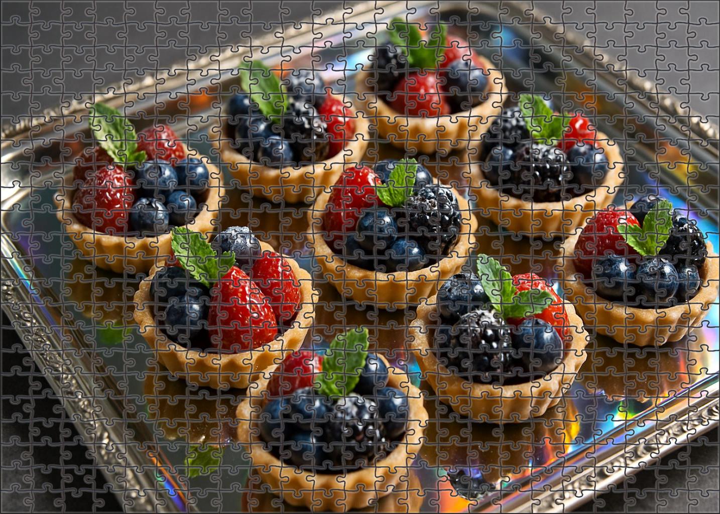 Summer Berry Tartlet Display Puzzle Collection