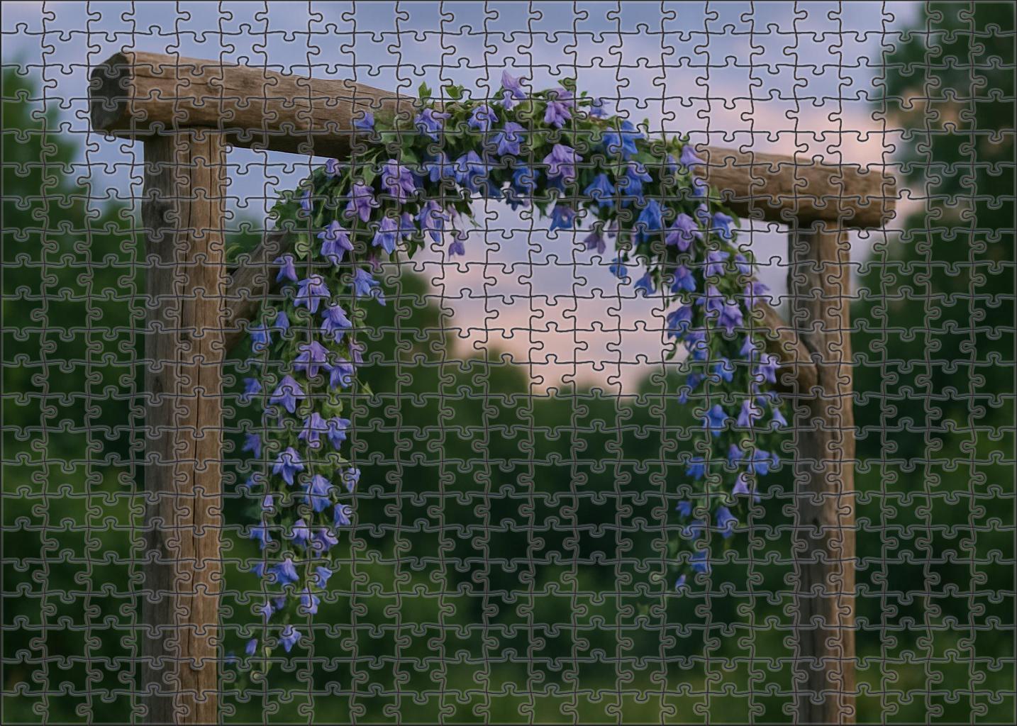 Luminous Twilight Garland Family Puzzles