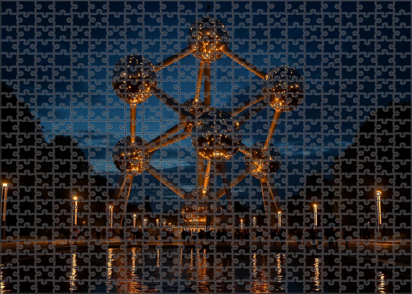 The Atomium Brussels Belgium - Recognized By 6214 Worldwide As A Futuristic Symbol Of Science And Progress Easy Puzzles