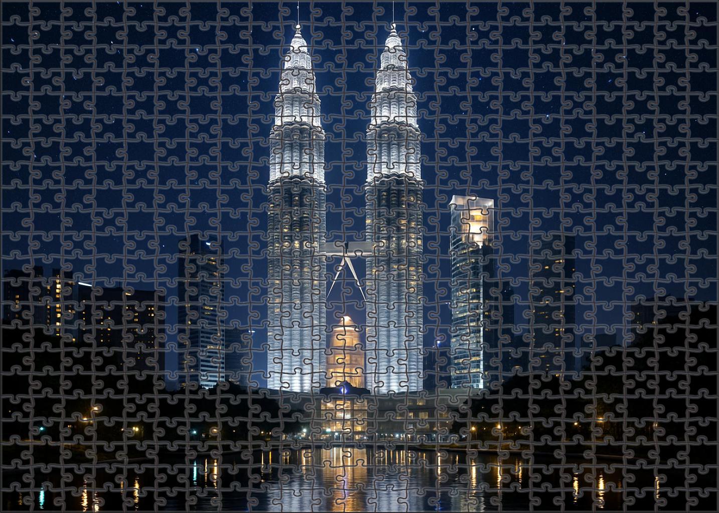 Petronas Towers Rising In Kuala Lumpur Malaysia Identified By 6905 Globally As Twin Pinnacles Of Modern Engineering 20 Piece Puzzle