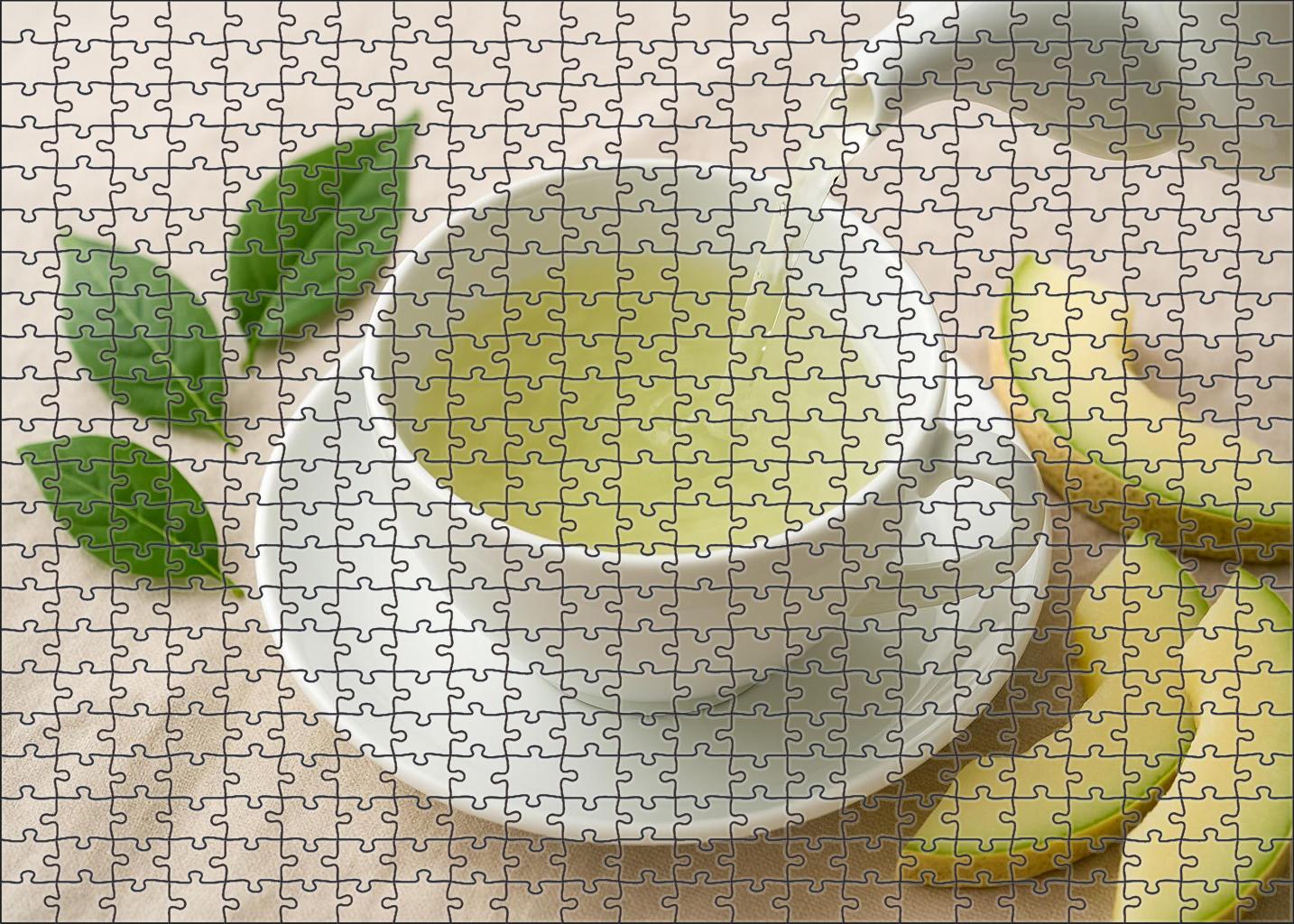 Honeydew Meadow Green 100 Piece Puzzle