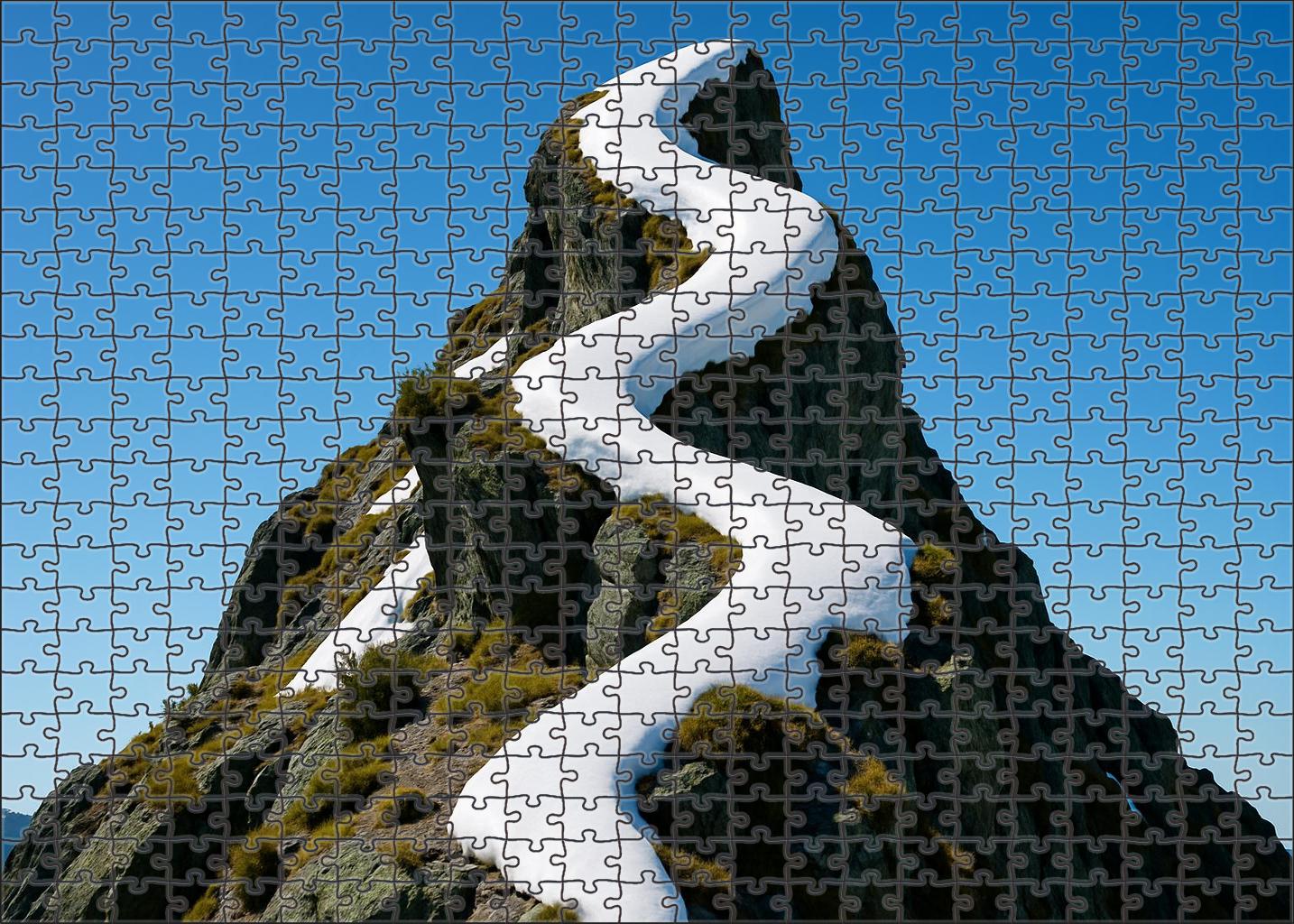 Snowdrift Serpentine Crest Puzzle Collection