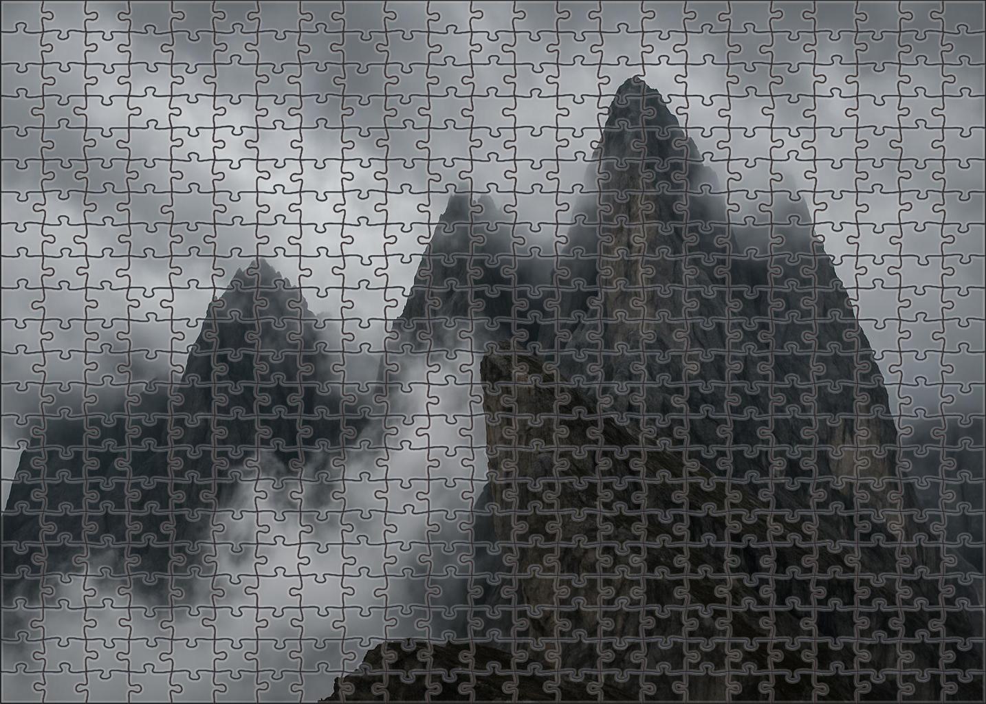 Mist-wrapped Mountain Ridge 500 Piece Puzzle