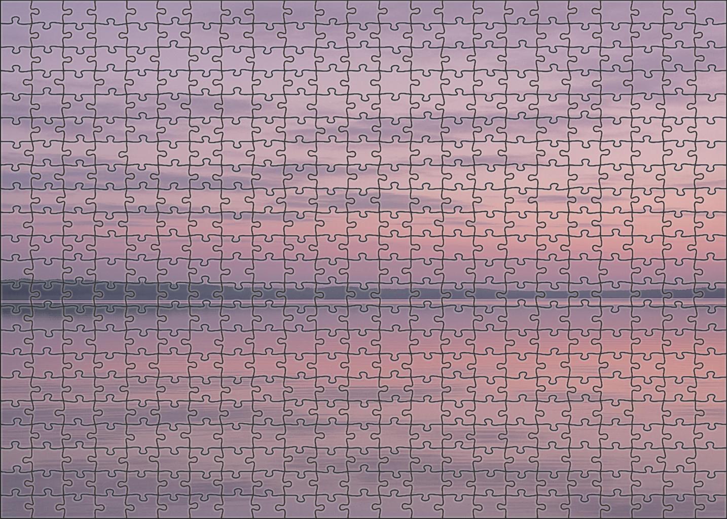 Pearl Dusk Reflection 200 Piece Puzzle