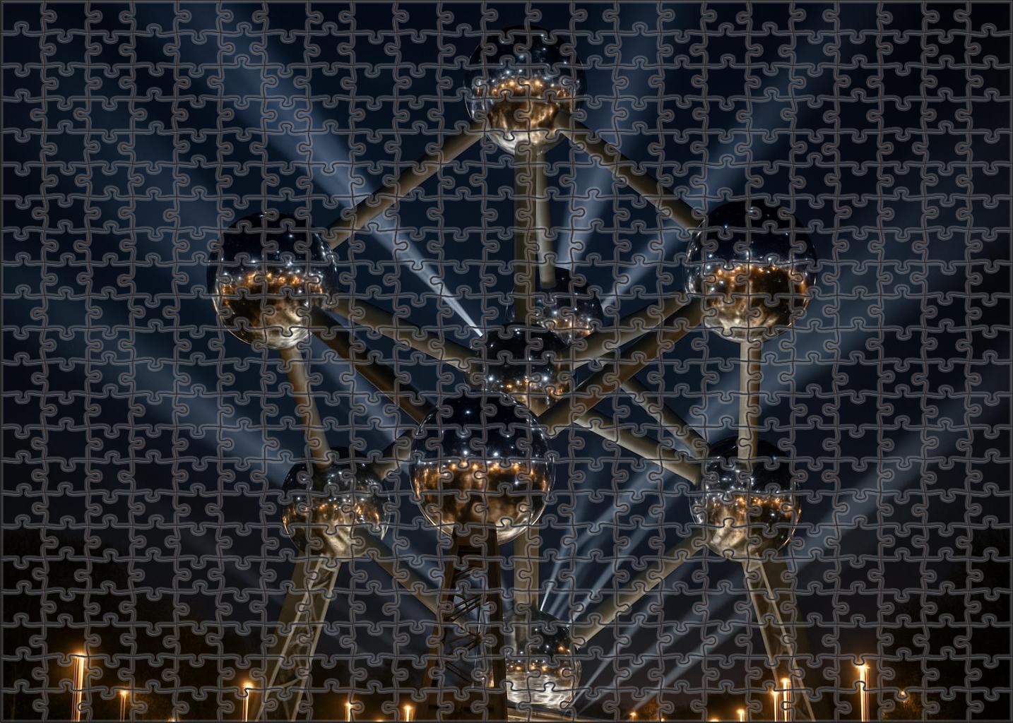 The Atomium Situated In Brussels Belgium Identified By 6391 Globally As A Futuristic Architectural Icon Easy Puzzles