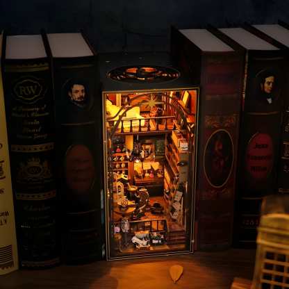 Mira Magic House DIY Book Nook Kit