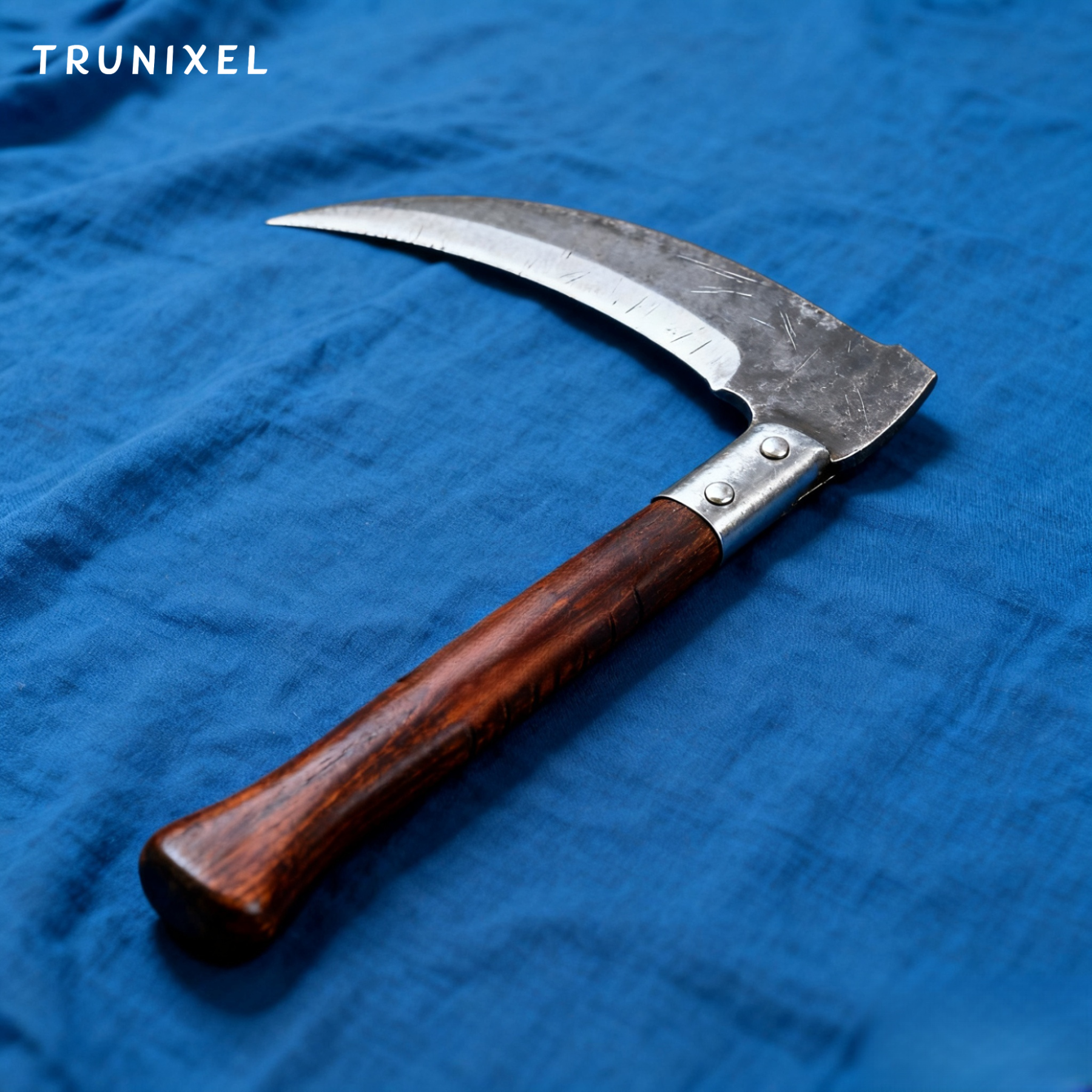 Différentes spécifications de faucilles agricoles