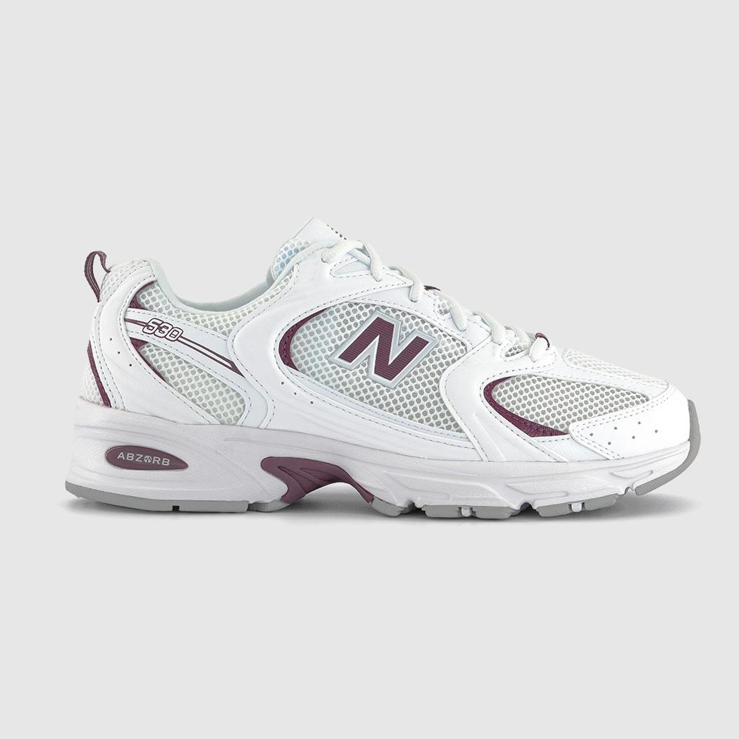 New Balance 530 Trainers
