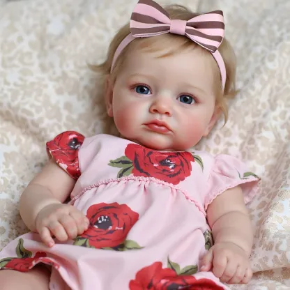 Incredibly Lifelike Silicone Doll 👶 with a Realistic Weight & Warm Touch ❤️✨