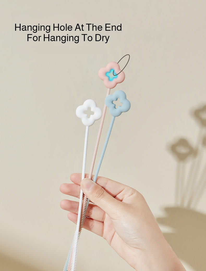 UV sterilization feature for hygienic cleaning