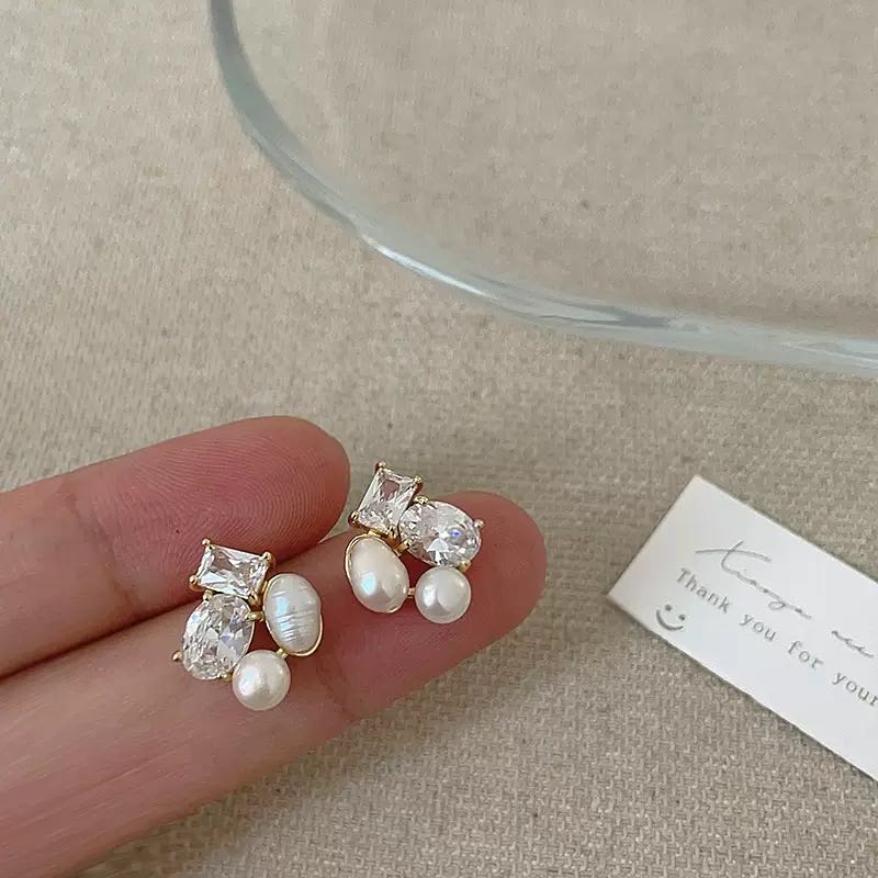 Pearl stud earrings