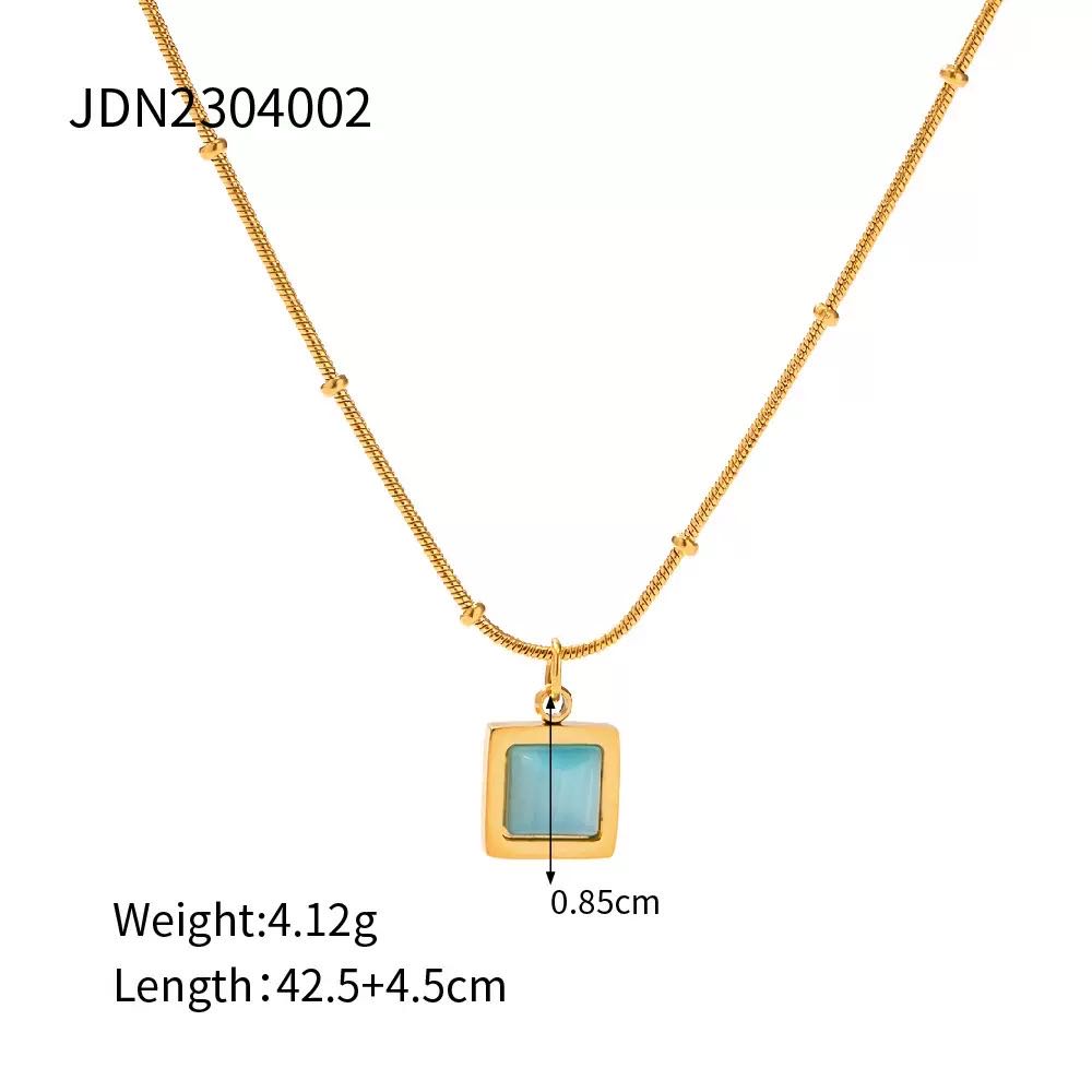 Fashionable Blue Cat's Eye Square Statement Necklace