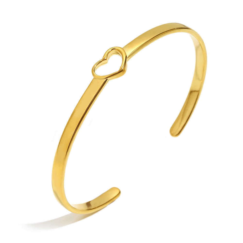Elegant Stylish Hollow Heart 18K Gold Bangle