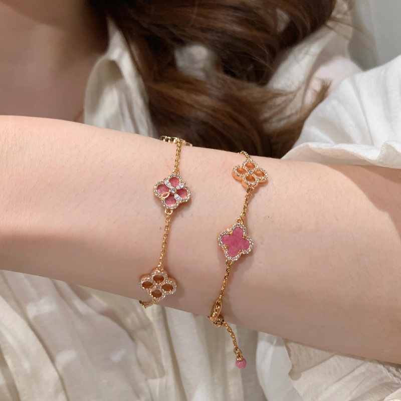 VINTAGE-Style Rose Pink Clover Jewelry Set ✨